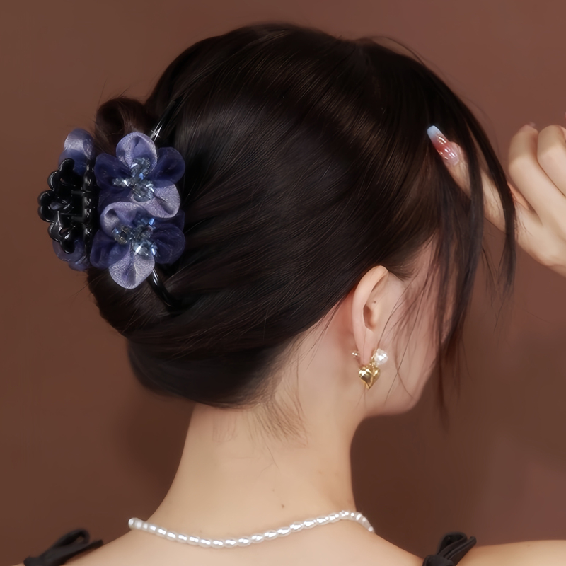 Retro Blue Flower Hair Clip for Women 2026 New Style High-End Shark Clip Exquisite Elegant Fashionable Hairpin Headwear Retro Blue Flower Hair Clip for Women 2026 New Style High-End Shark Clip Exquisite Elegant Fashionable Hairpin Headwear