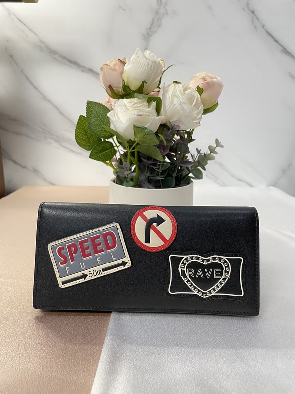 Gillivo Long Wallet in Black Leather with Graffiti Design