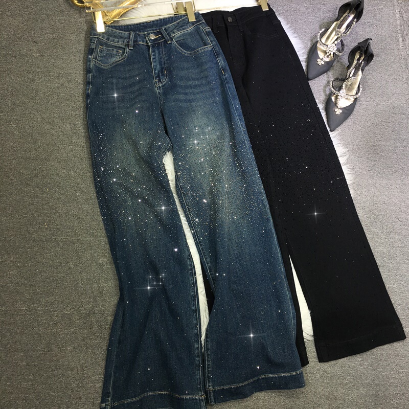 European-Style Heavy-Duty Rhinestone Jeans for Women, Mid-High Waist, Slimming Straight-Leg Pants, Rhinestone Embellishments on the Front and Back, Versatile Long Pants for Spring and Summer