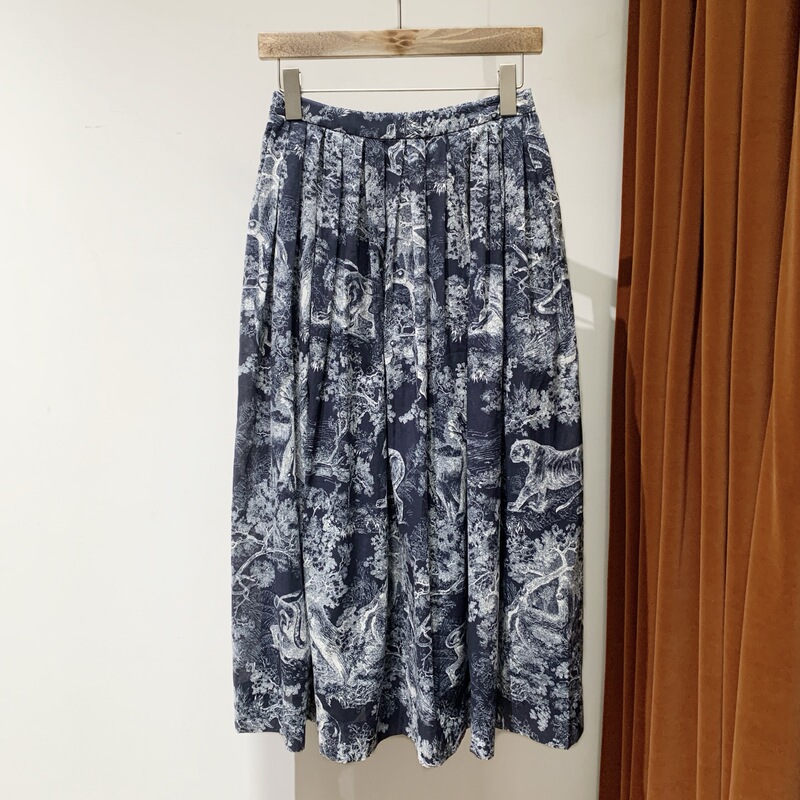 Only 4 Pieces~ Unique in the Market~ Miss D~ Italian Woven Double-Strand 100-Count Fine Yarn Cotton Ruyi Floral Skirt