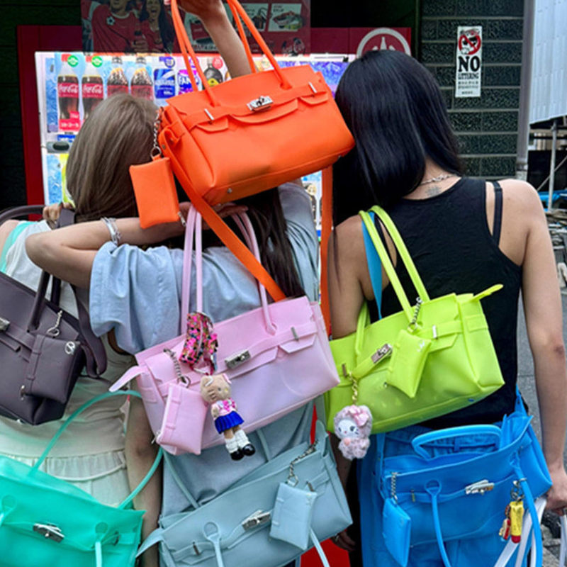 Korean Deinet Jelly Bag for Women, Niche Design, Large Capacity, Versatile Handbag, Transparent Shoulder Bag, Underarm Bag