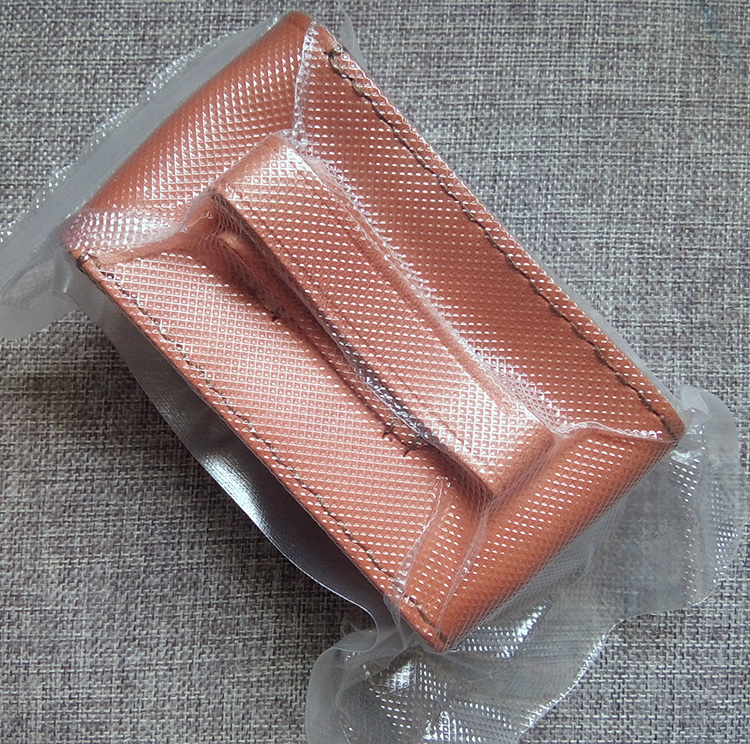 Hộp da bò lớp đầu tiên HD 62 mẫu Kính viễn vọng một mắt 8 lần quan sát kính viễn vọng du lịch thể thao ngoài trời - Kính viễn vọng / Kính / Kính ngoài trời ống nhòm celestron