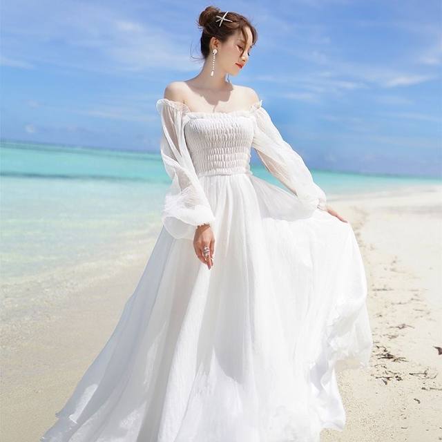 Maldives vacation dress seaside super fairy beach dress 2024 new long skirt chiffon one-shoulder white dress