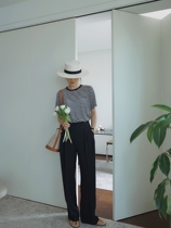 Maze Studios Bull Stock Debut Single Little send you a pair of large long legs black High waist towered pants Referral