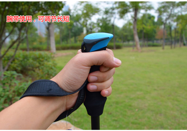 Leo núi ngoài trời cực 7075 hợp kim nhôm siêu nhẹ kính thiên văn đi bộ gậy leo núi gậy leo núi thiết bị leo núi bên ngoài khóa gay chong cho nguoi gia