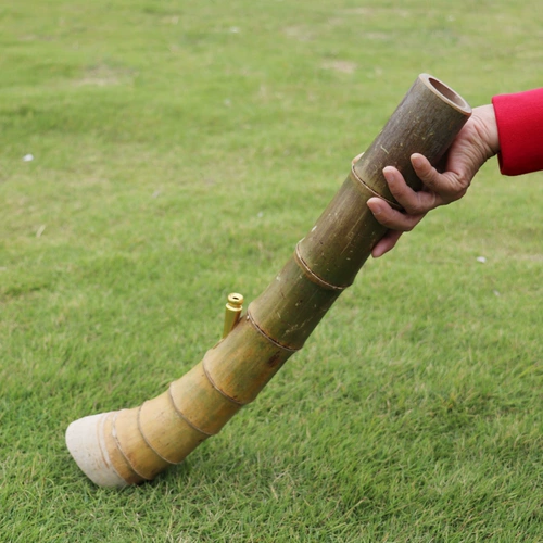 Основной цвет Tongzui бамбуковая головная вода сигаретная трубка с высокой подкотой подковы ручной работы на фигурку с длинной короткой шорт, Zhanjiang Yunnan Maoming Specialty