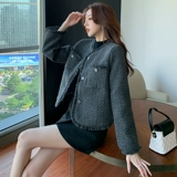 Цветная осенняя куртка, изысканный стиль, французский стиль, в стиле Шанель, 2023, оверсайз