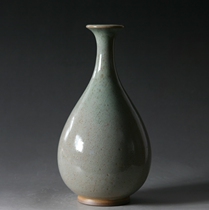 Old Coal Kilns Hand Lagoon Porcelain Goose Egg Green Glaze Jade Jug Spring Bottle