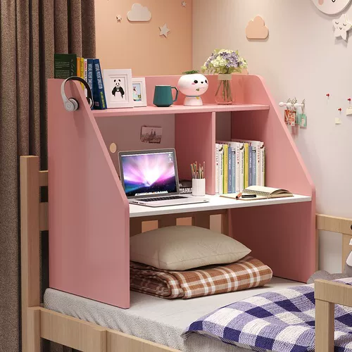 Общежития студентов колледжа на компьютерном столовом общежитие артефакт об артефакте на артефакте на артефакте на артефакте на полке, изучая небольшие столы под столом