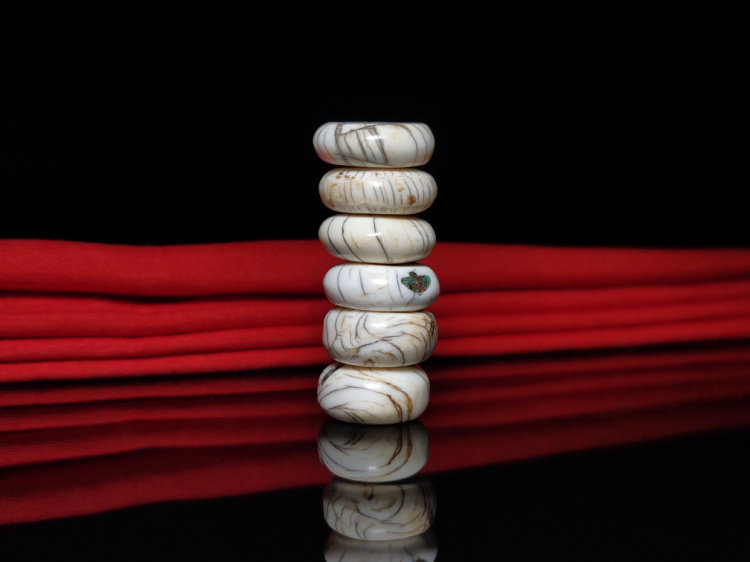 Antique Pearl Tibetan Ancient Pearl Old Pharaoh Tablets Beads old beads Tibetan area Old beads Tibetan Seven Treasure-Taobao