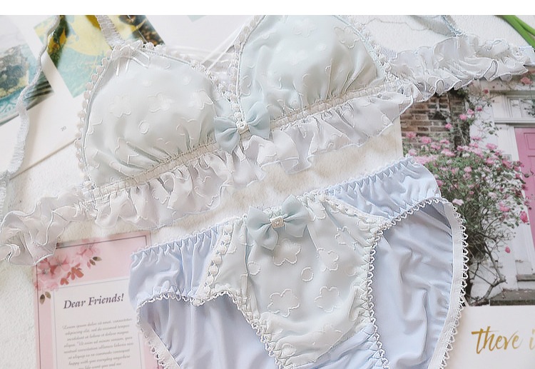 Bộ áo ngực dễ thương Nhật Bản mềm mại của em gái Lolita gió ngọt ngào và đáng yêu Cô gái lá sen không có vòng đệm bằng thép thời trang công sở nữ cao cấp