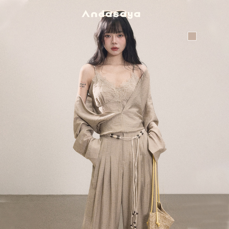 Andasaya Lace Suspender Design Fake Two-Piece Shirt Long-Sleeved Thin Sweet Linen Shirt