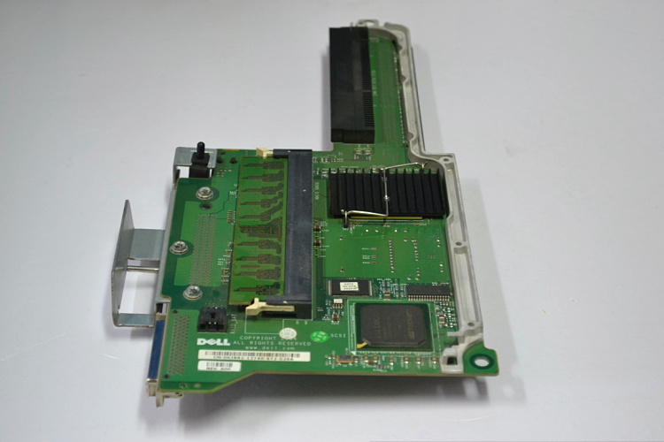 DELL PE1850 RAID expansion board lift N8525 N8525 C1330 W8228 W8228
