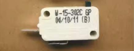 适用格兰仕微波炉配件门开关 W-15-302C 微动开关 202C W-15-102C
