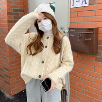 Clear price ) White sweater coat female spring and autumn new lazy soft glutinous short knitting sweater wear outside