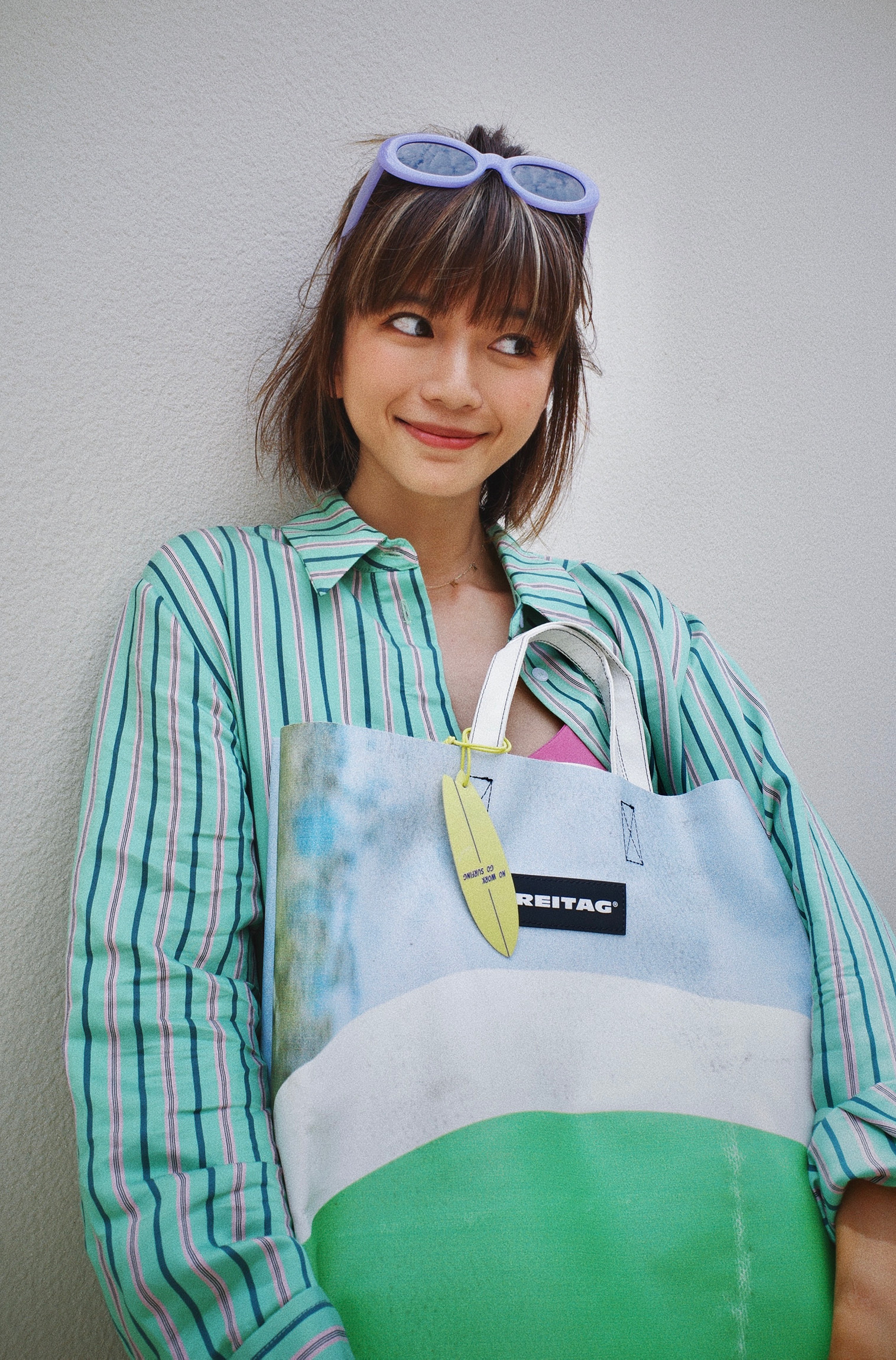 OFFBEAT Morning Surf Surfing Car Wardrobe Room Travel Gift Soothing Relieve Fatigue Aroma Sheet Perfume Card