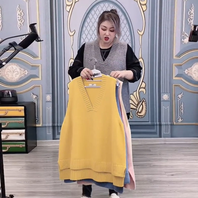 2026 Spring Plus Size Women's Clothing Salt Style Outfit 100kg Fat mm Fashion Loose V-Neck Vest Knitted Jacket 2026 Spring Plus Size Women's Clothing Salt Style Outfit 100kg Fat mm Fashion Loose V-Neck Vest Knitted Jacket