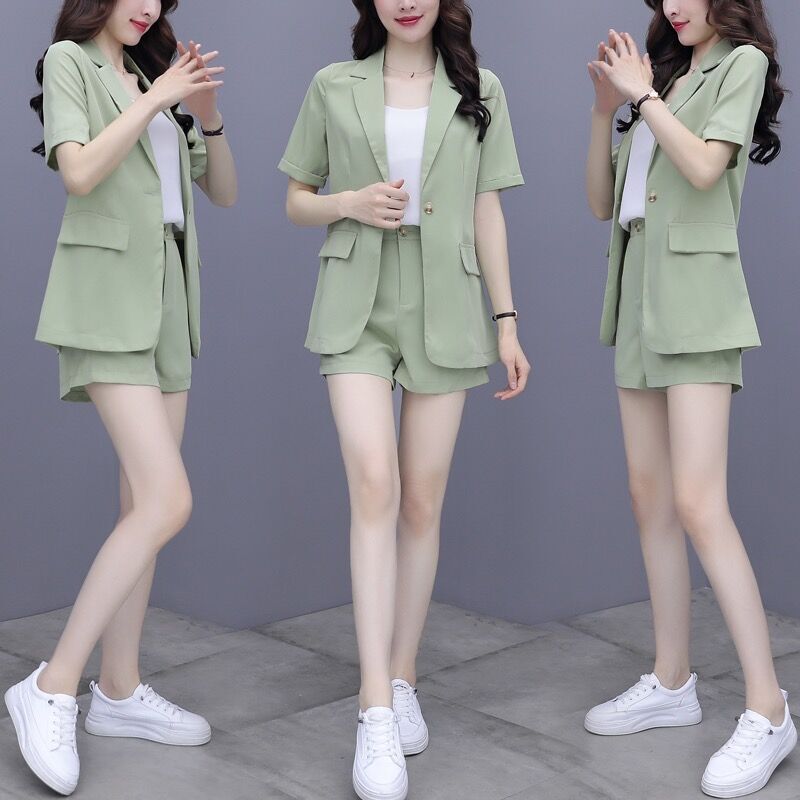 High-End Three-Piece Suit with Shorts and Short-Sleeved Blazer for Summer, Petite Women's Suit, Thin Style for Plus-Size Women