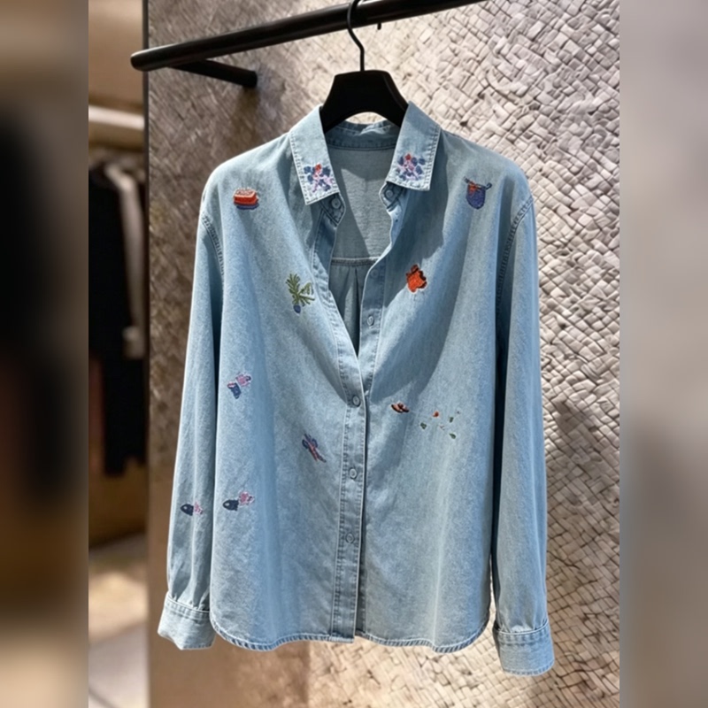 High-End Vintage Denim Blue Printed Embroidered Shirt for Women, Unique Design, Loose Fit, Versatile, Slimming Long-Sleeve Top