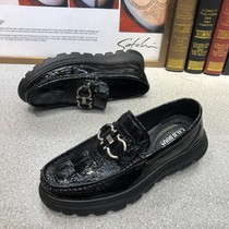 2022 spring autumn new bean-bean shoes mens leather shoes crocodile tattooed soft bottom soft face bright lacquered leather One foot pedal casual breathable