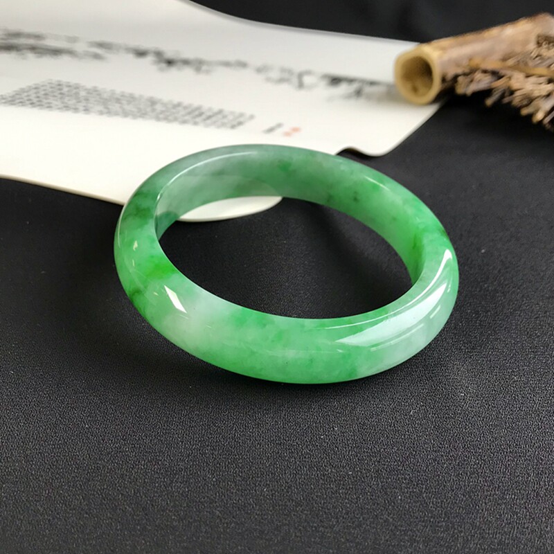 Ruyi Bao Jade preferred shop Myanmar A goods jade jade bracelet high ice species full circle retro spicy green bracelet 54 circles