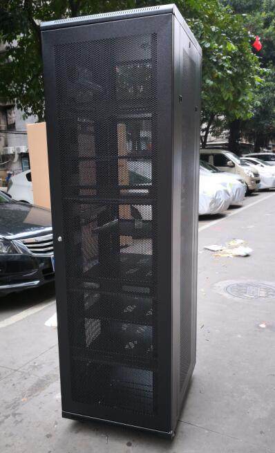 19 inch server cabinet 2 meters high 600 width 600 deep mesh door - JK6642 precision cabinet luxury 42u