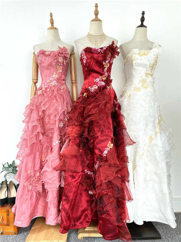 Vintage Brand New Second-Hand Preserved Handmade Beaded Sequin Heavy-Duty Wedding Dress Strapless Gown