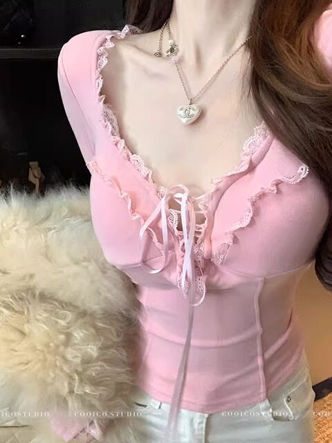 Lace-Trimmed V-Neck Tie-Up Long-Sleeve Base Shirt with Chest Pads for Women, New Winter Style, Sexy Pure Desire Style, Pink Slim-Fit T-Shirt