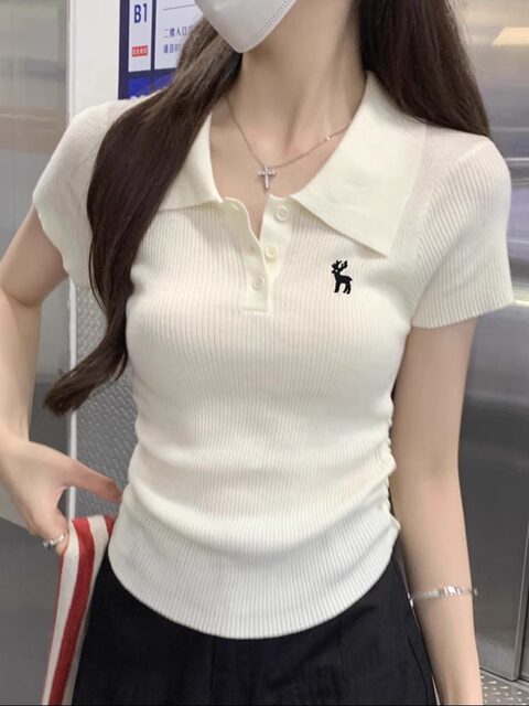 Elegant Polo Collar Embroidered Short-Sleeved Knit Top for Women, 2025 Summer New Style, Pleated Waist Slimming Top