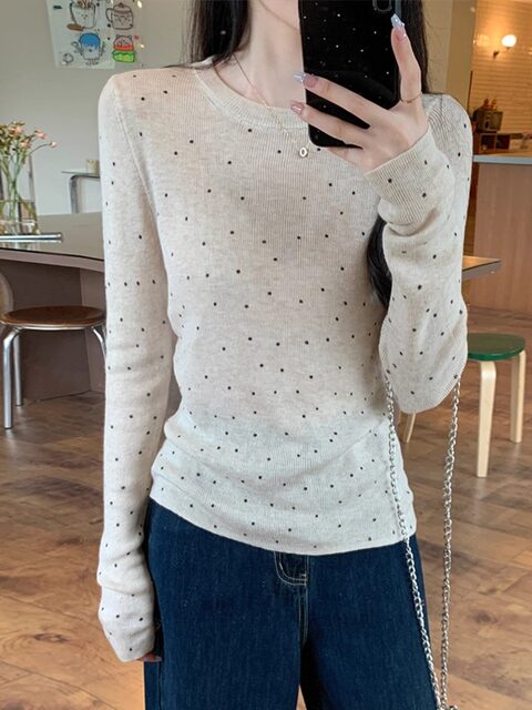 Fashionable Commuting Versatile Polka Dot Wool Knit Sweater for Women 2025 Autumn New Korean Style Round Neck Slim Fit Layered Sweater