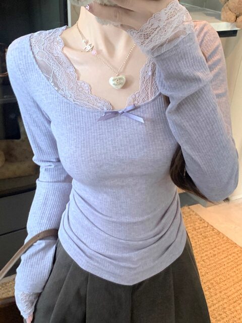 Pure Desire Lace Patchwork U-Neck Long-Sleeve Base Shirt for Women, New Winter Style, Gentle Purple Slim-Fit Inner Wear T-Shirt Top