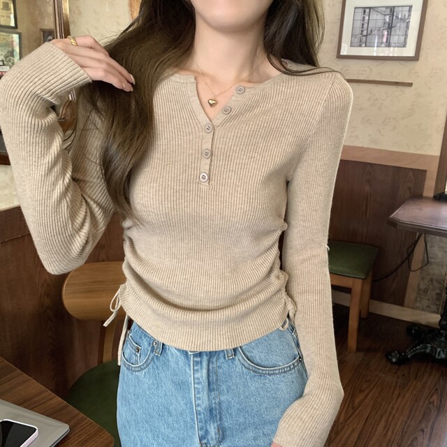 Irregular Ruched Long-Sleeve Knit Top for Petite Women, New Autumn Korean Style Slim-Fit Base Sweater for Women