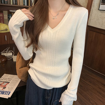 Casual and Versatile V-Neck Long-Sleeved Knitted Knitwear for Women, New Autumn and Winter Style, Korean Style, Slim Fit, Slimming Look Bottoming Knitwear