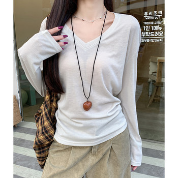 Korean Style V-Neck Exposed Collarbone Skin-Friendly Drop-Shoulder Long-Sleeve T-Shirt for Women, 2026 Spring New Slim-Fit Waist-Cinching Slimming Top