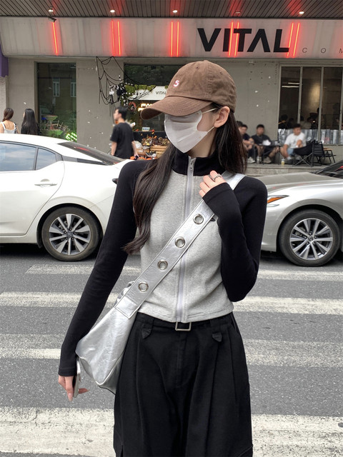 Sports Style Letter Embroidered Stand-Up Collar Raglan Sleeve Cardigan for Petite Women, New Autumn Casual Color-Blocked Short Jacket