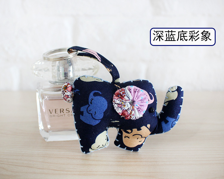 Tháng Mười Mới Authentic Bangkok Bangkok nantita Voi dễ thương Keychain Baby Baby Mặt dây chuyền Quà tặng ví nam da thật
