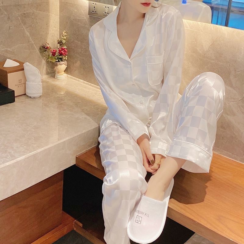 Mulberry silk silk pajamas women's spring and autumn new sexy long-sleeved trousers two-piece suit loose home clothes can be worn outside