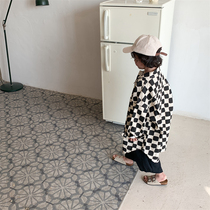 Boy 2022 Chunqiu New full cotton black and white plaid shirt in boys long style retro coat blouses