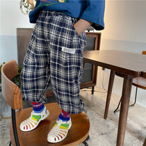 Boys 2021 autumn new cotton plaid ankle-length pants small and small children foreign-style elastic bloomers casual pants
