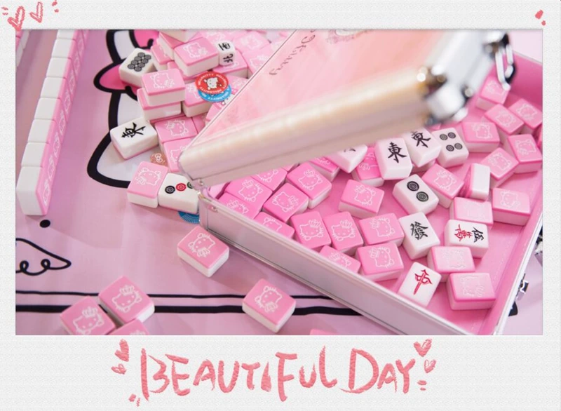HelloKitty máy hoạt hình gia đình với 42 kích thước trung bình lớn pha lê 40 còng tay lớn quà mạt chược - Các lớp học Mạt chược / Cờ vua / giáo dục bo co vua
