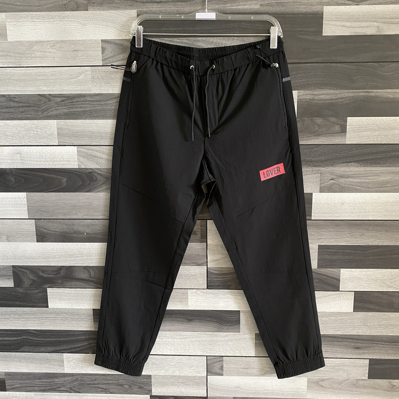 Size 30, 31 Genuine Mecity Spring/Summer Men's Woven Jogging Pants New Lightweight Sports Pants Trendy Cropped Style Size 30, 31 Genuine Mecity Spring/Summer Men's Woven Jogging Pants New Lightweight Sports Pants Trendy Cropped Style