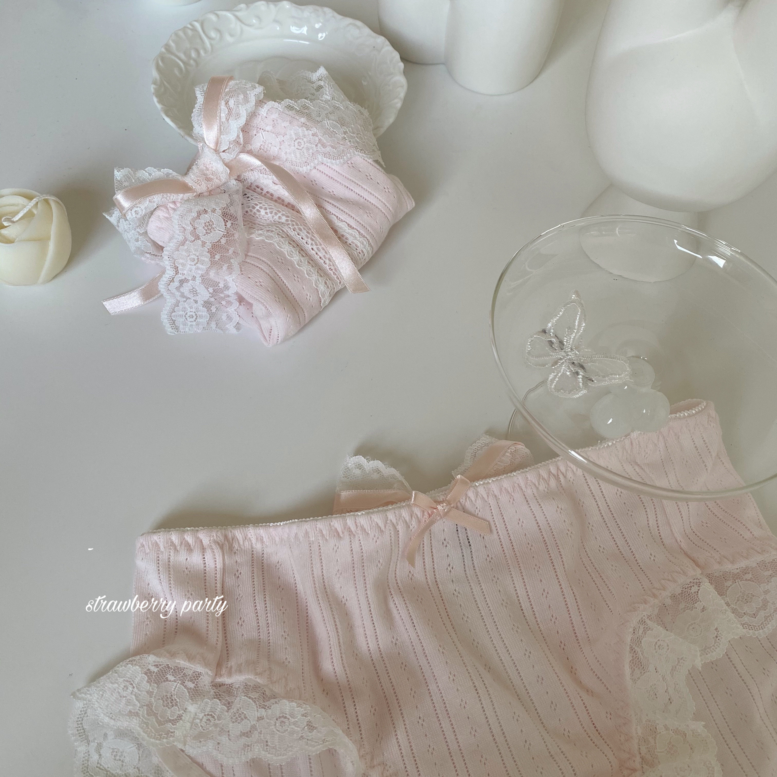 Cream Shuvlei:) Soft Glutinous Back Butterfly Knot Pure Cotton Briefs Female Lace Side Sexy Cute Teenage Girl Fat Subs