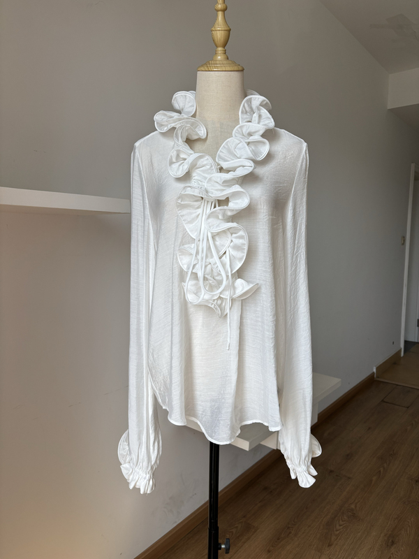 Spring and Summer New French-Style Niche High-End Thin Cotton Gauze White Shirt with Delicate Ruffled Collar, Flower Ball Sleeves, and Tie-Up Shirt