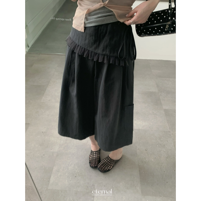 Eternal.Xizi - Slimming Casual Cropped Pants Cargo Pants (with Back Flap) (Excluding Top) 52203