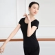 Circle Black Short -Sleeved Single Top 5201