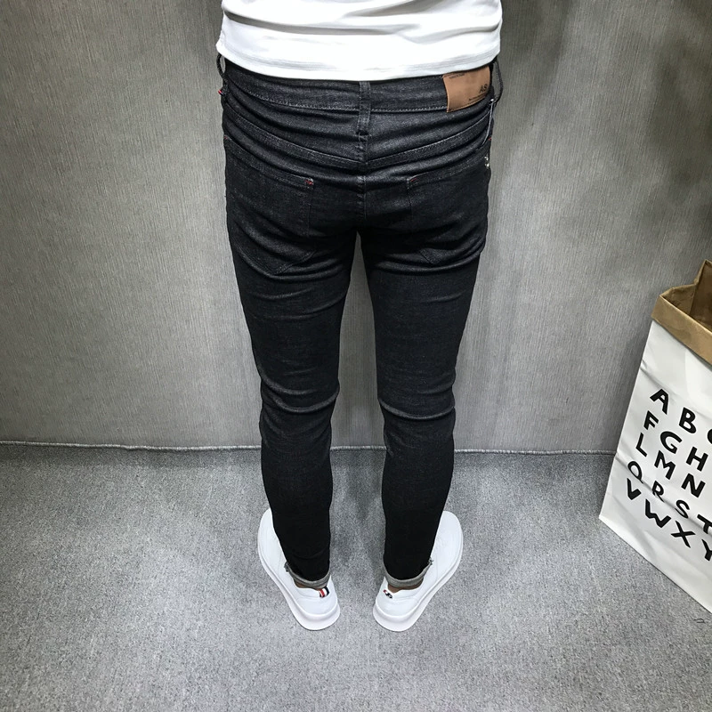 Dòng chữ nam thu đông mới phiên bản Hàn Quốc của người tu luyện retro cũ thêu chân đen quần jeans dài anh chàng xã hội đỏ nhanh quần áo thể thao nam