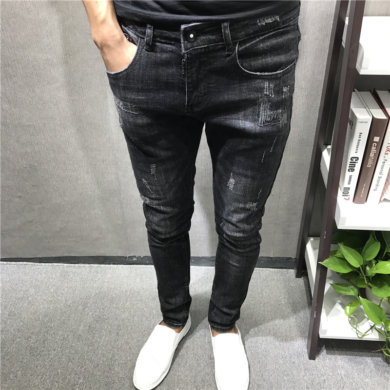 A trendy man in the autumn and winter season, with a new style of slimming, embroidered cat whiskers, black skinny jeans, a socially spirited young man, and a Kuaishou Internet celebrity pic 10