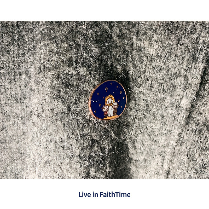 FaithTime Pastoral Pawn Full Of Enamel Brooch Clothing Collar Single Shoulder Bag Decorative Badges