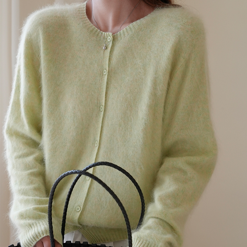2026 Autumn and Winter Brushed Cashmere Sweater Women's Silk Cashmere Sweater Round Neck Cardigan Women's Versatile Knitted Cardigan Sweater Jacket 2026 Autumn and Winter Brushed Cashmere Sweater Women's Silk Cashmere Sweater Round Neck Cardigan Women's Versatile Knitted Cardigan Sweater Jacket