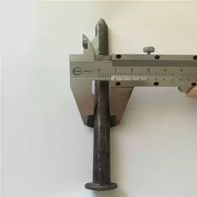 M10*160mm Road nail Speed reducer nail fixing nail Black iron nail Ground nail Road nail Guardrail base pier Roadblock nail